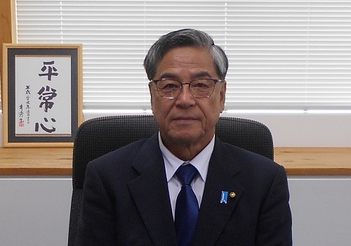 小嶋議長写真（トリミング済）.jpg