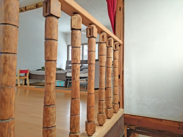 06_Handrail.jpg