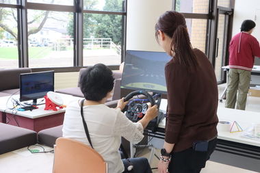 e-sportsでドライブ体験
