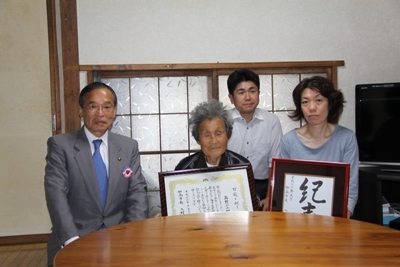 入村市長と高野さん