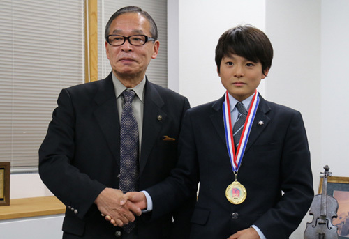 田中修太さんが市長を訪問